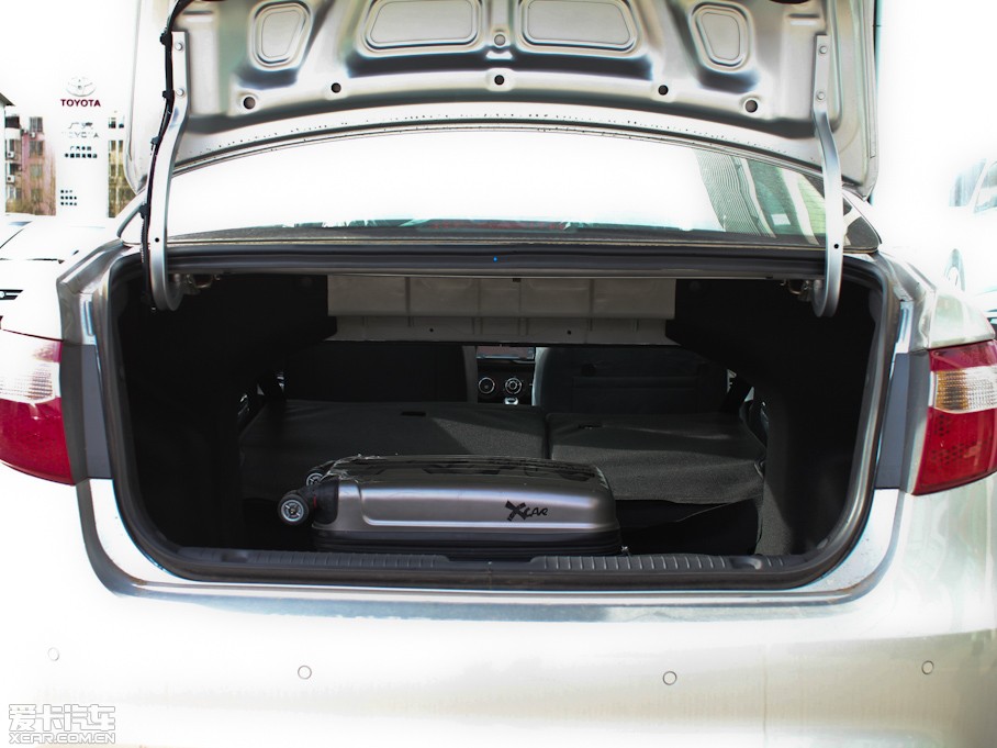 2011K2 1.6L Premium ԄӰ