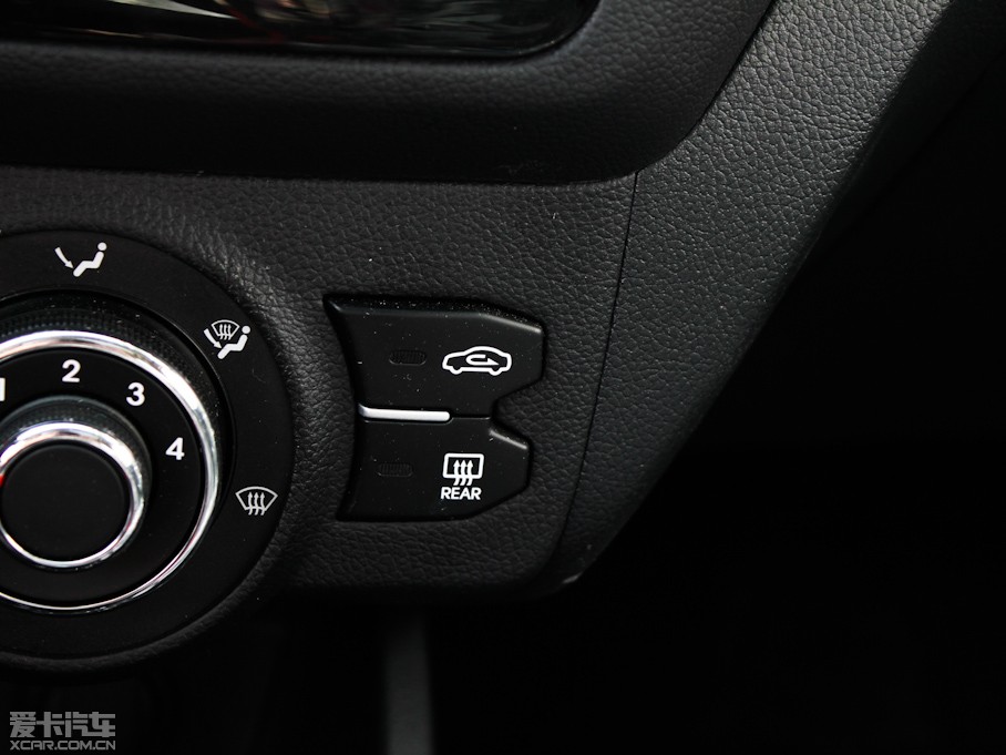 2011K2 1.6L Premium ԄӰ