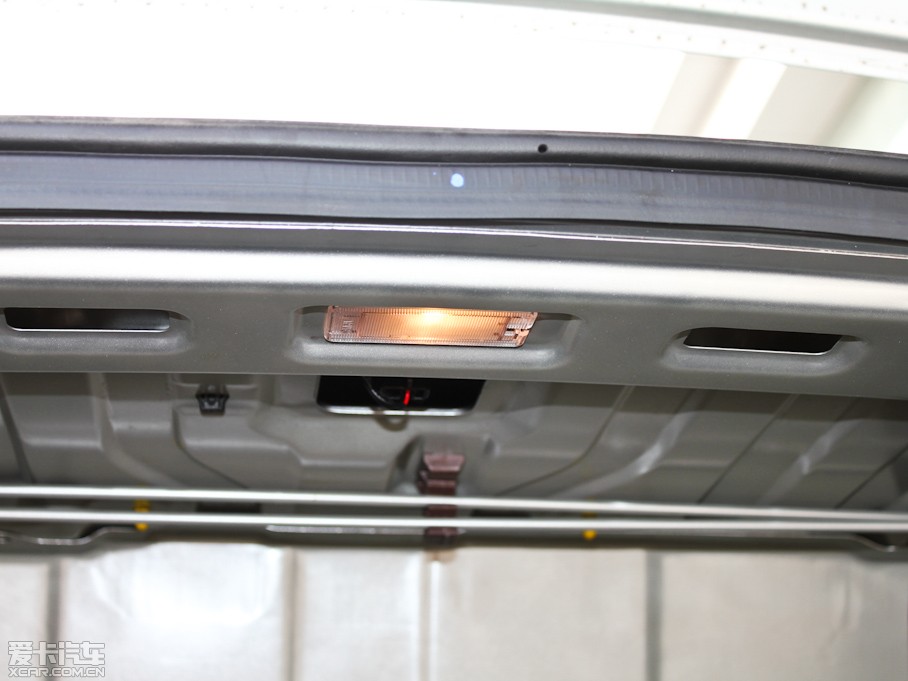 2011������K2���� 1.6L Premium �ԄӰ�