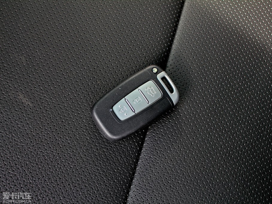 2011K2 1.6L Premium ԄӰ