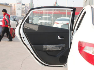 2011款1.4L GLS 手动版 左后车门