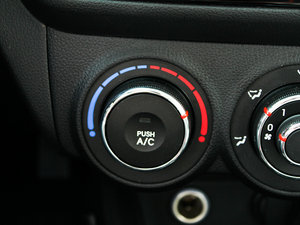 20111.6L Premium ԄӰ п؅^(q)