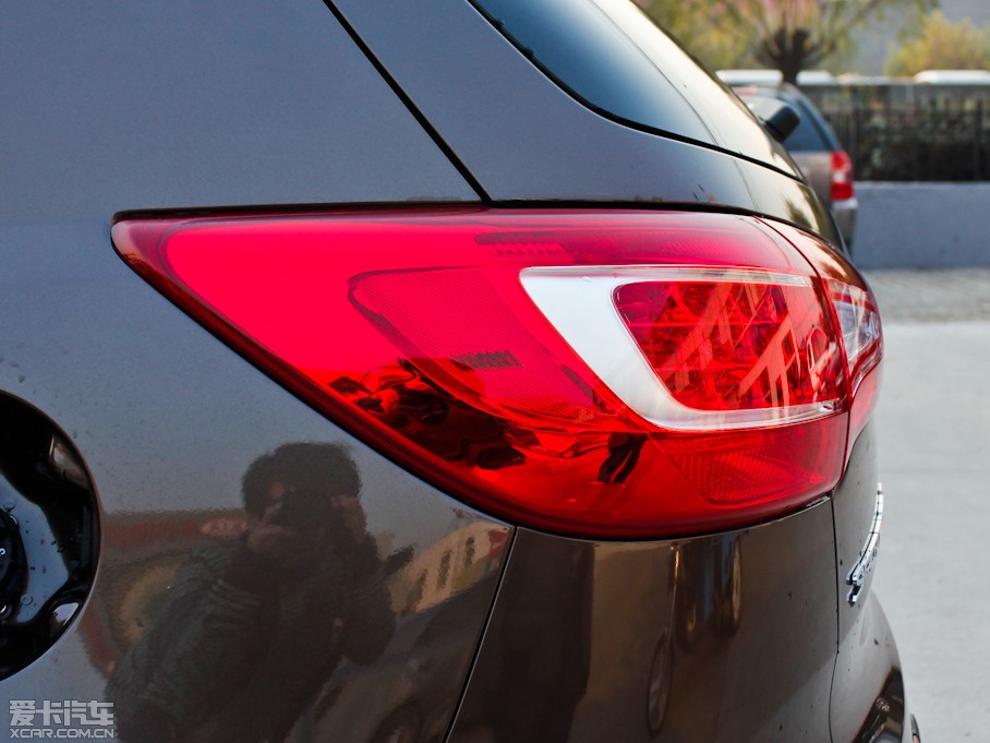 2012 2.4L Premium Ԅ