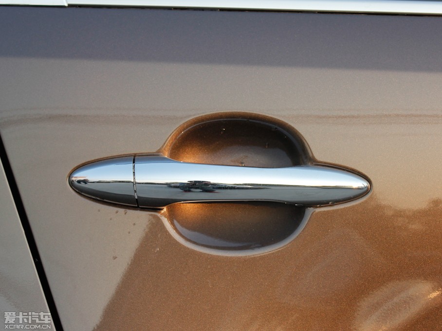 2012 2.4L Premium Ԅ