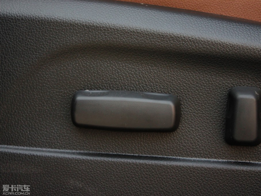 2012 2.4L Premium Ԅ(q)