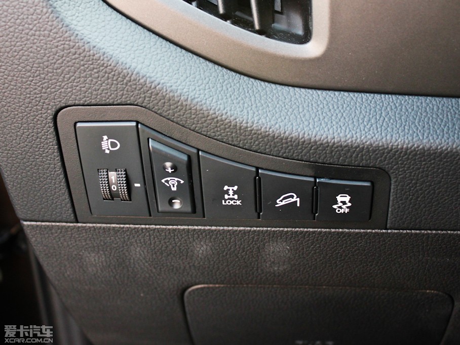 2012 2.4L Premium Ԅ