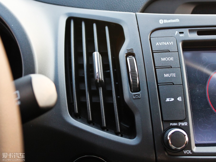 2012 2.4L Premium Ԅ