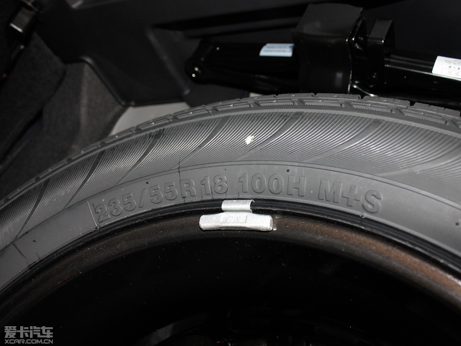 2012 2.4L Premium Ԅ