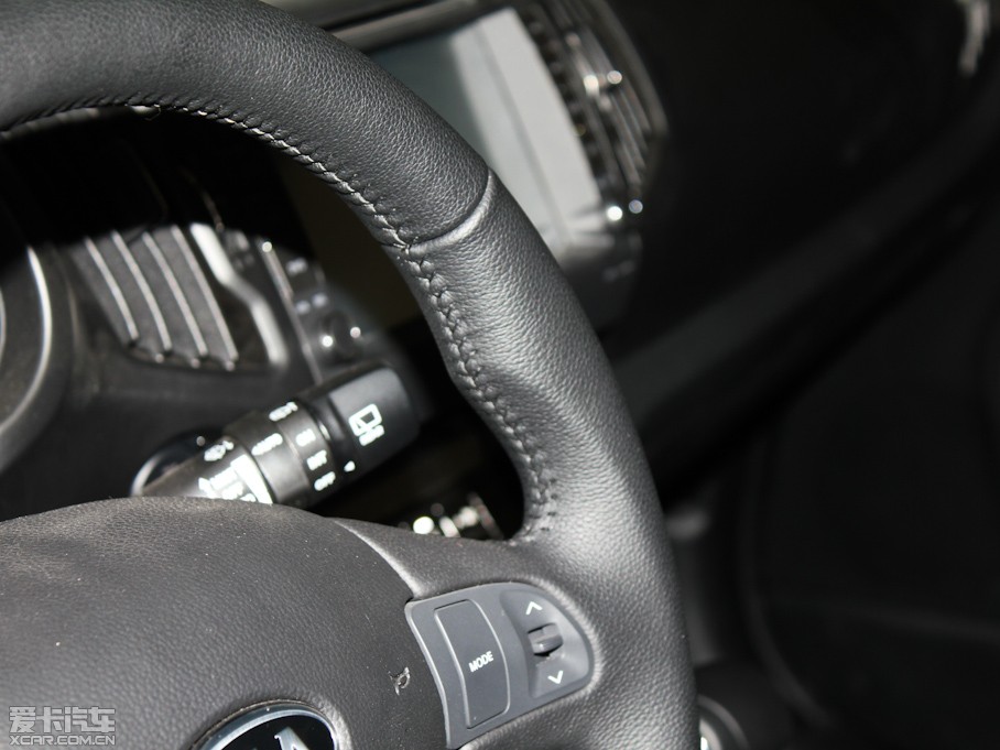 2012 2.0L GL ք(dng)(q)