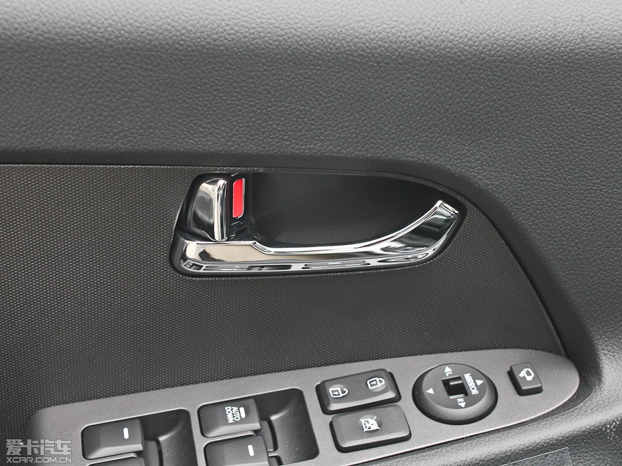 2012 2.0L NAVI ԄӃ