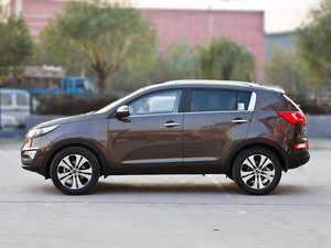 2012款2.4L Premium 自动四驱版 正侧（左）