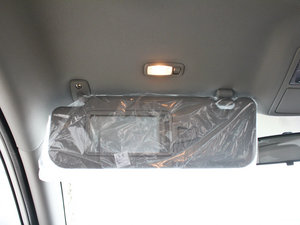 2012款2.0L GLS 自动两驱版 遮阳板（左）