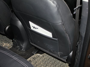 2012款2.0L GL 手动两驱版 空间座椅