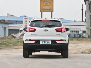 2012款2.0L NAVI 自动两驱版 正后	