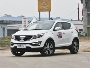 2012款2.0L NAVI 自动两驱版 左前45度
