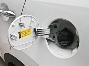 20122.0L NAVI Ԅ(dng)(q) w