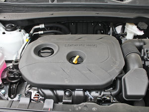 2012款2.0L NAVI 自动两驱版 发动机