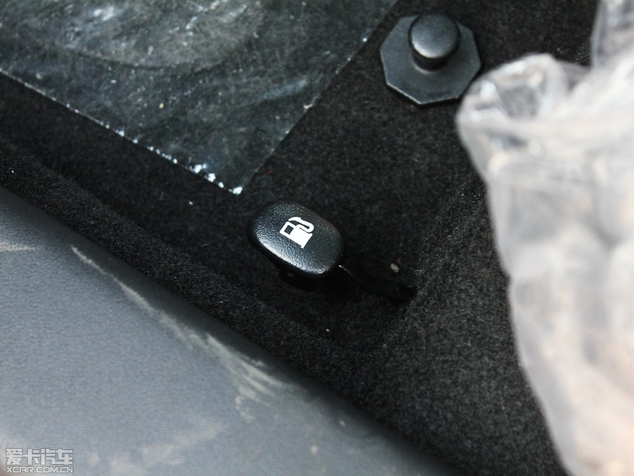 2012㠖 1.6L Premium