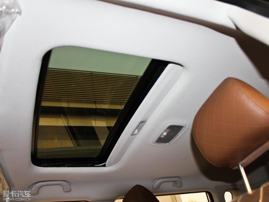 2012㠖 1.6L Premium