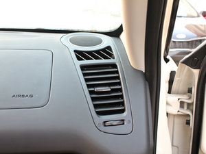 2012款1.6L Premium 中控区
