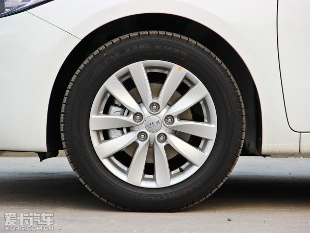 東風悅達起亞2013款起亞K3