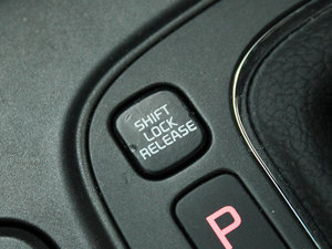 20131.6L Ԅ(dng)DLX п؅^(q)