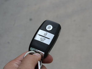 20131.6L Ԅ(dng)DLX ܇耳