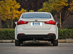 2013款1.6L 自动DLX 正后	
