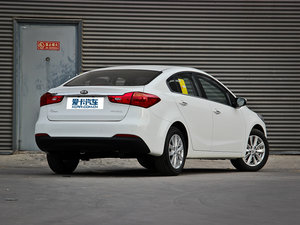 2013款1.6L 手动GLS 整体外观