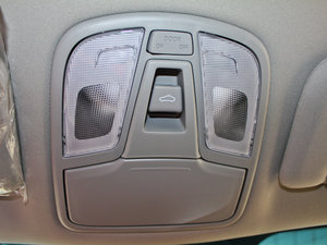 2012款2.0L DLX 自动 空间座椅