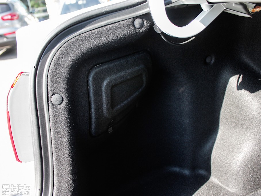 2012K2 1.4L GLS քӼo