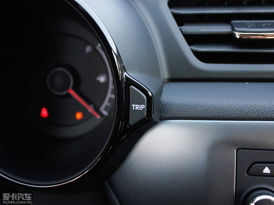 2012K2 1.4L GLS քӼo