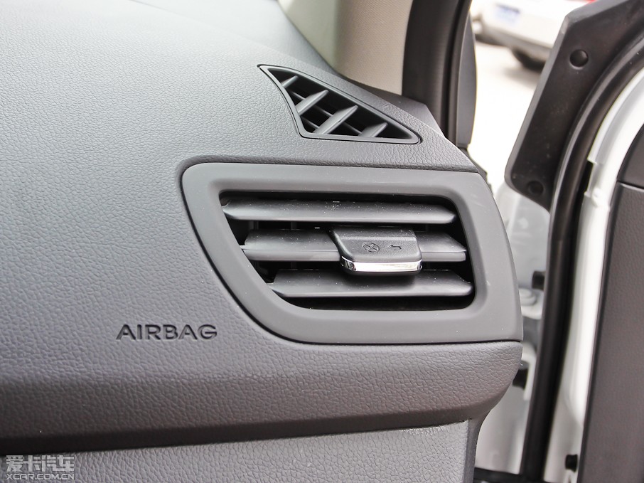 2012K2 1.6L Premium ECO Զ