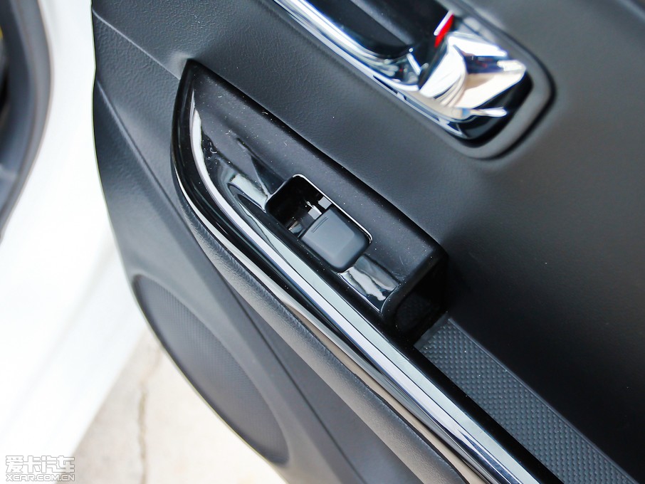 2012K2 1.6L Premium ECO ԄӼo