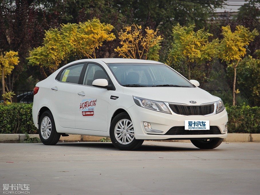 2012K2 1.4L GLS ԄӼo