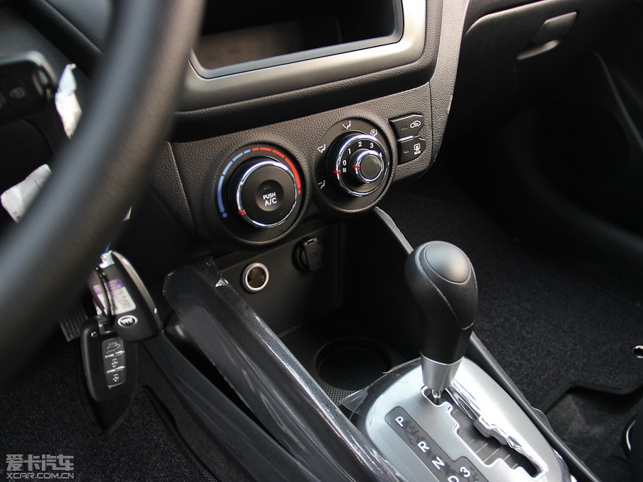 2012K2 1.4L GLS Զ