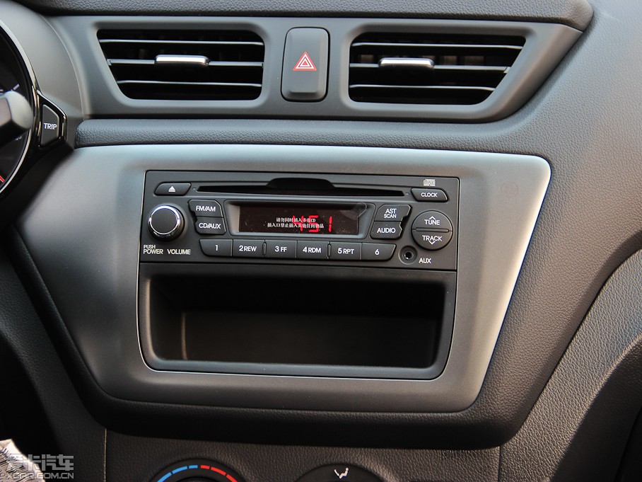 2012K2 1.4L GLS Զ