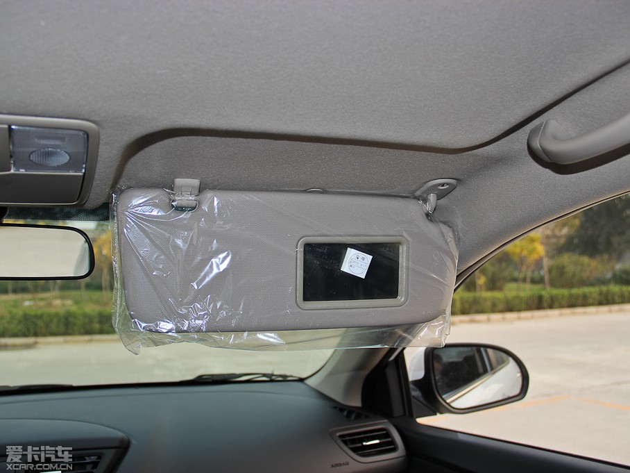 2012K2 1.4L GLS ԄӼo