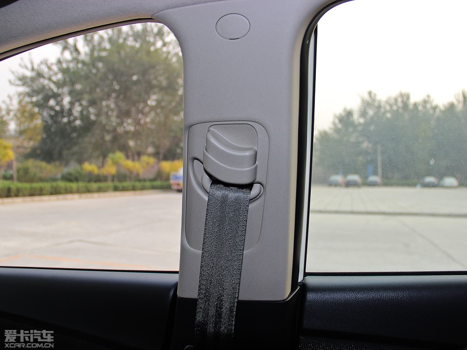 2012K2 1.4L GLS ԄӼo