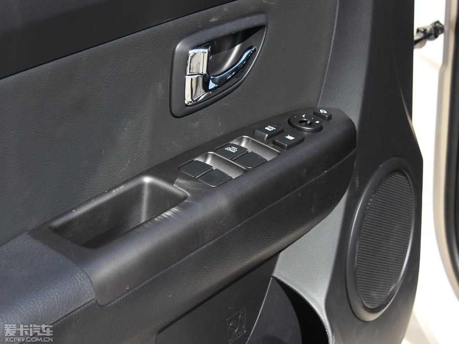 2013㠖 1.6L Premium Ԅ