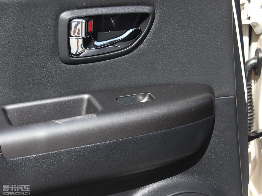 2013㠖 1.6L Premium Ԅ(dng)