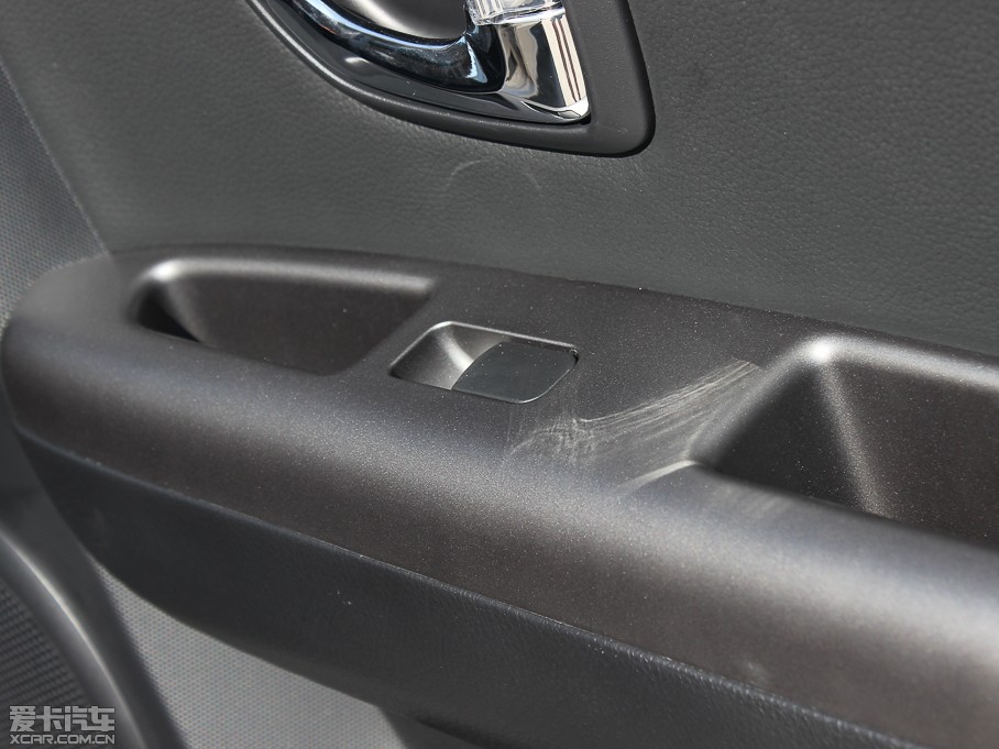 2013㠖 1.6L Premium Ԅ(dng)