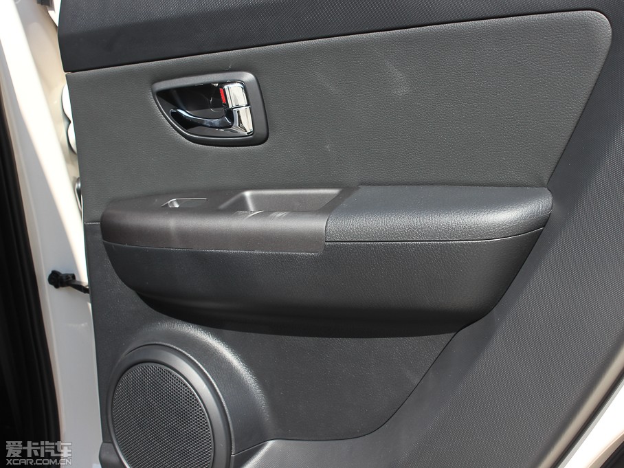 2013㠖 1.6L Premium Ԅ