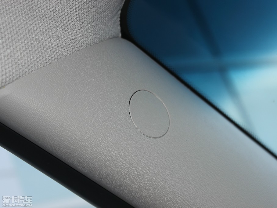 2013㠖 1.6L Premium Ԅ