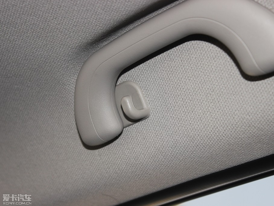 2013㠖 1.6L Premium Ԅ