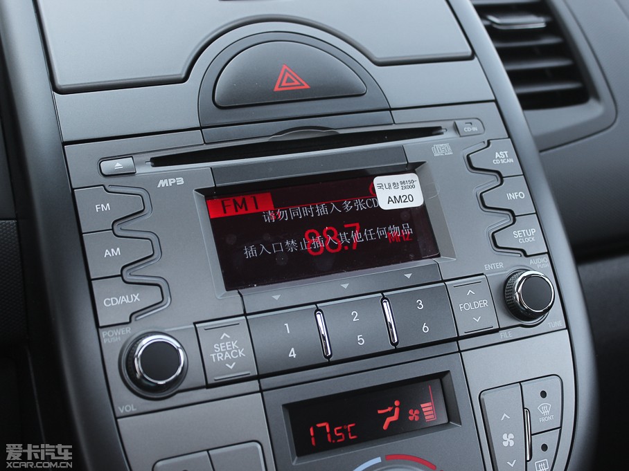 2013㠖 1.6L Premium Ԅ