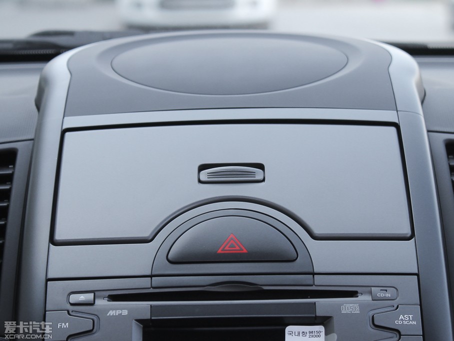 2013㠖 1.6L Premium Ԅ