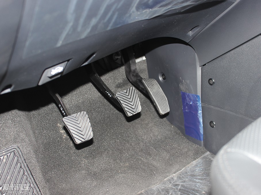 2013{ 2.0GLS քӃ(q)