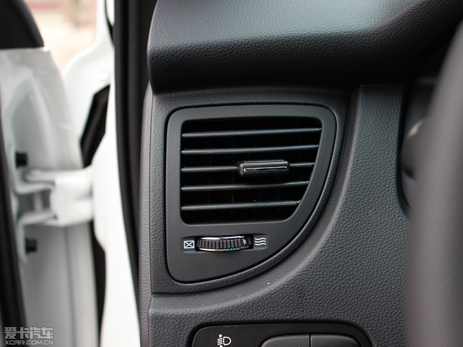 2013{ 2.0GLS քӃ(q)