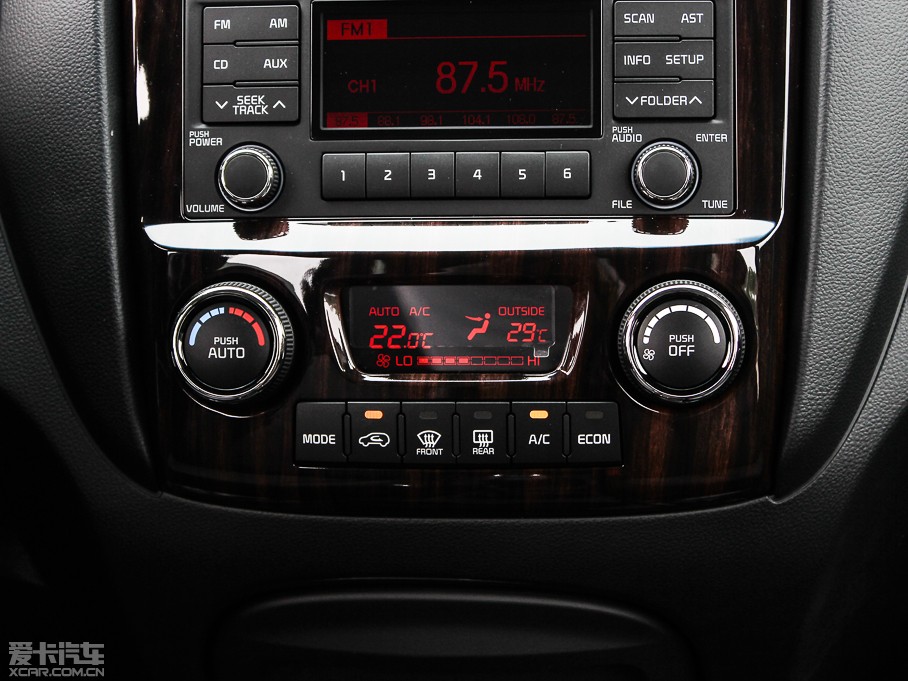 2013��{�� 2.0GLS �քӃ���